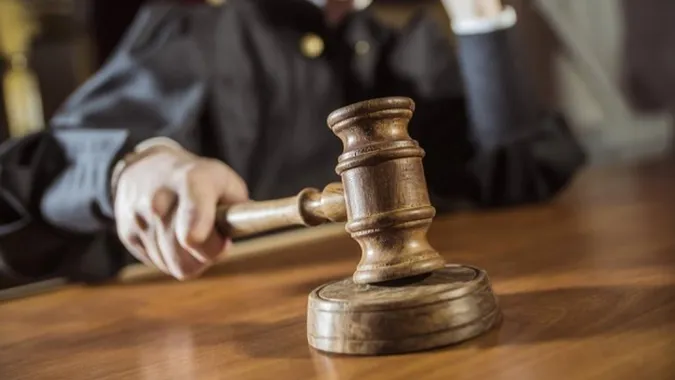 У Києві судді оголосили підозру через відмову подавати е-декларацію з релігійних переконань