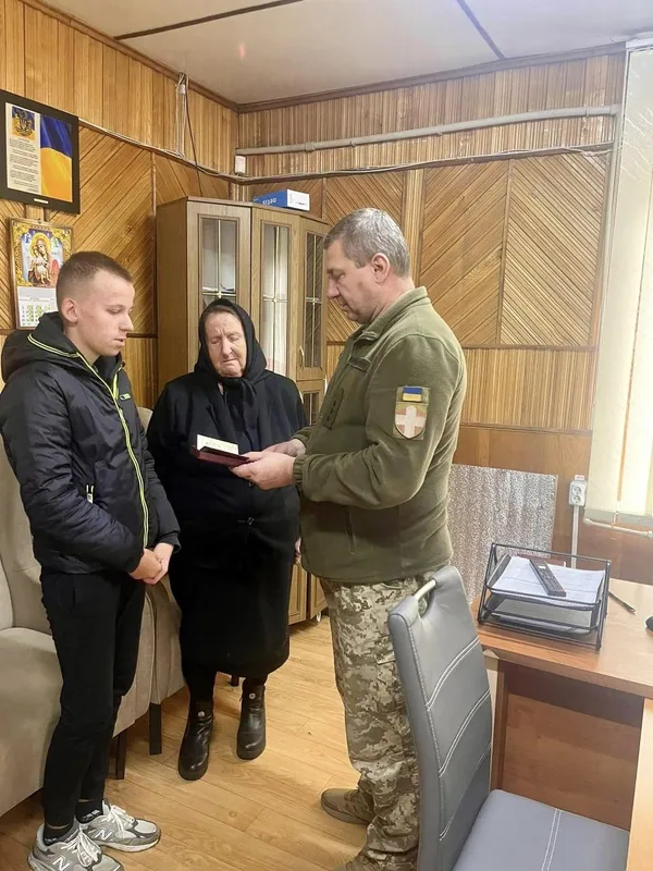 На Волині рідним Героїв вручили нагороди (фото)