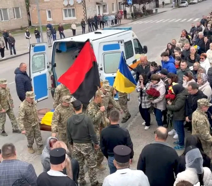 На Волині попрощалися із захисником Сергієм Богуцьким (фото)