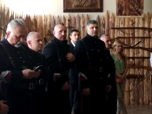 Як козаки у ЛНТУ патріотичний клуб відкривали (фото)