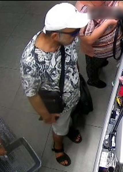 У Луцьку розшукують зловмисників за крадіжки з магазинів (фото)