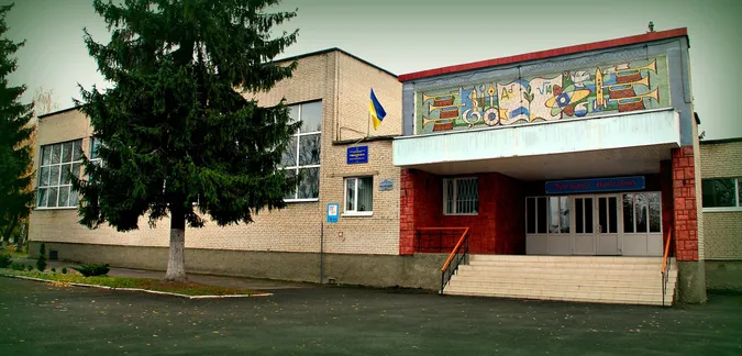 У якій школі Луцька діти найкраще здали НМТ (рейтинг)