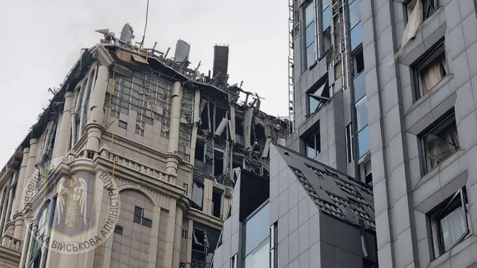 Ворог вдарив по Києву «Кинджалами» та «Іскандерами» (фото)