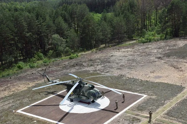 Як на Волині військові літуни тренувалися (фото)
