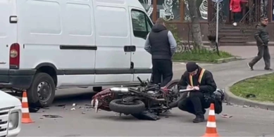 У Луцьку на Молоді збили мотоцикліста (відео)
