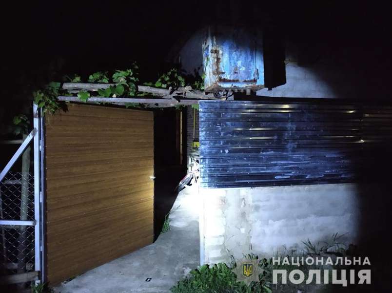 Ударив ножем: у Нововолинську затримали підозрюваного у вбивстві (фото)