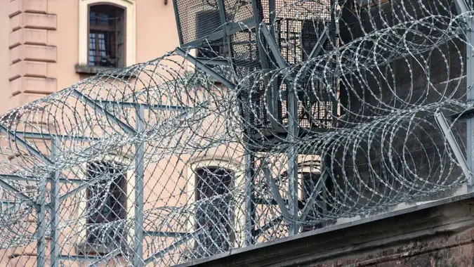 У Польщі чоловік взяв відпустку, щоб відсидіти у в'язниці