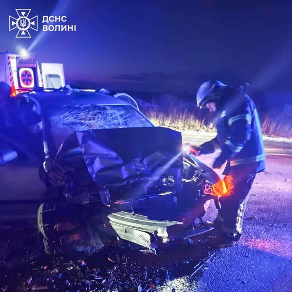 У Дачному сталася ДТП – постраждали четверо людей (фото)