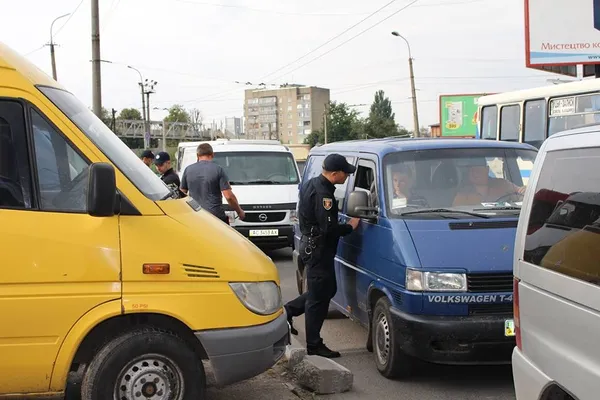 Поліція посилено патрулює вулиці Луцька 