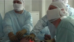 У волинській лікарні жінці пересадили зв’язки коліна, які вона пошкодила на полуниці (ВІДЕО)