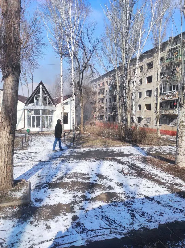 Авіаудар по житлових будинках Краматорська: 26 потерпілих, є загиблі (фото)