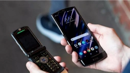 Motorola  представила телефон-жабку, який згинається  (фото, відео)