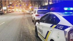 Аварія в Нововолинську: поліцейське авто зіткнулося з бусом (відео)