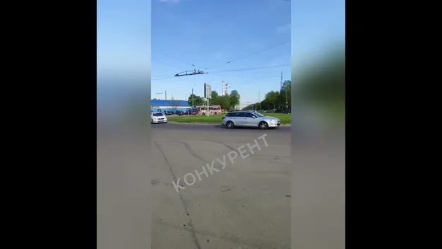 На авторинку в Луцьку – розбірки з поліцією (відео)