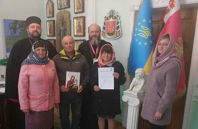 Священник не підтримав: на Волині ще одна парафія перейшла до ПЦУ (відео)