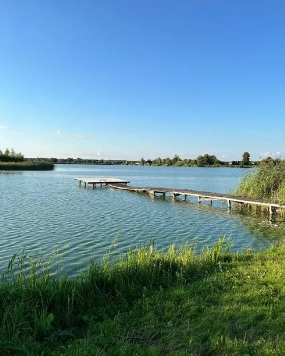 Прозора вода і багато риби: в селі на Ковельщині є озеро для відпочинку душею і тілом (фото)