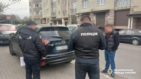 Фіктивні вчителі й «бронювання»: у Луцьку в ліцеї викрили злочинну схему (фото)