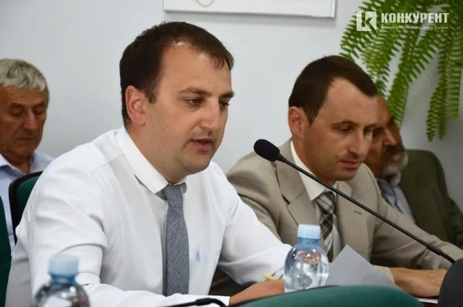 «Вважаю, що це політика», – Тарас Яковлев про скасування знесення гаражів