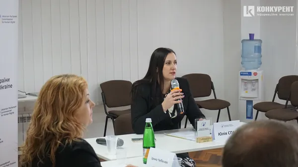 У Луцьку вперше за один стіл посадили ТЦК, адвокатів та силовиків: про що говорили