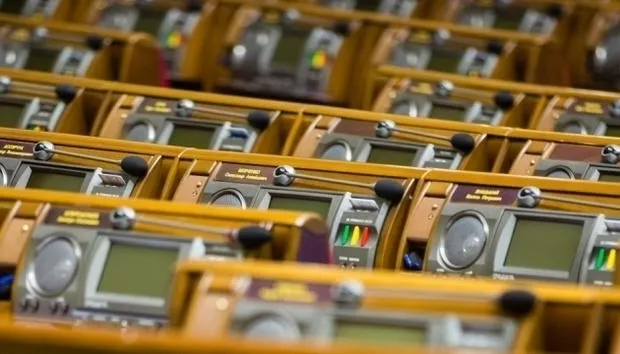 Успіхи та невдачі волинських нардепів за період 6-ї сесії