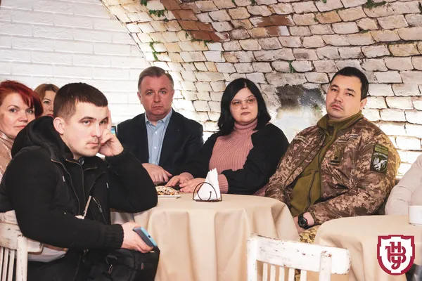 У луцькій кав'ярні презентували десерти, які готувала Леся Українка (фото)