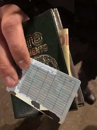 Хотів із митниками «порішати» контрабанду: на Волині спіймали хабарника
