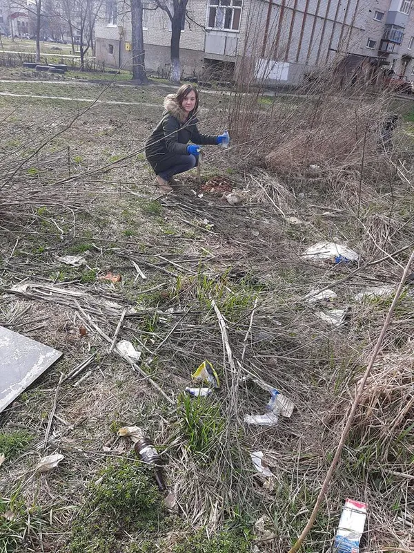 Не моє сміття, але моя планета: луцька школярка започаткувала корисний челендж (фото)
