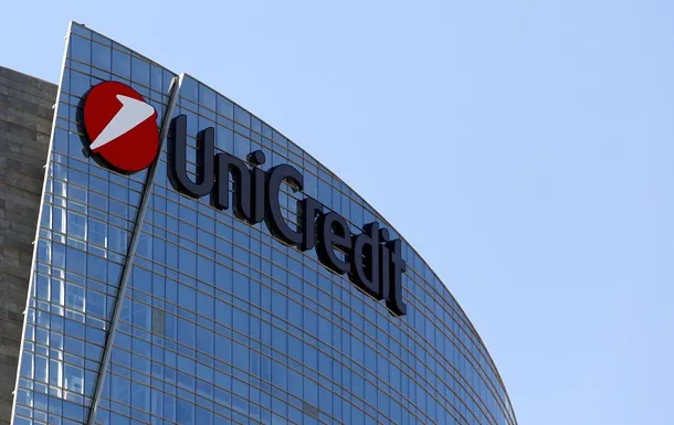 Гендиректор UniCredit йде у відставку