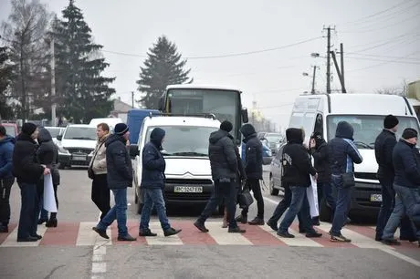 Біля «Ягодина» протестуватимуть проти нових митних правил