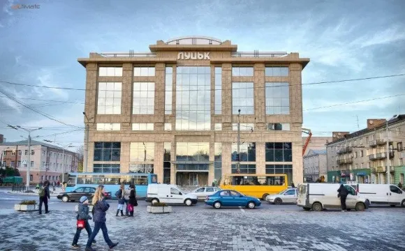 Зима у Луцьку на атмосферному ретрофото
