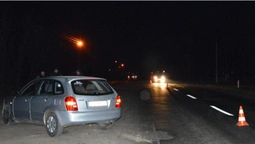 На Волині зіткнулися Mercedes і Mazda: загинув чоловік (фото)