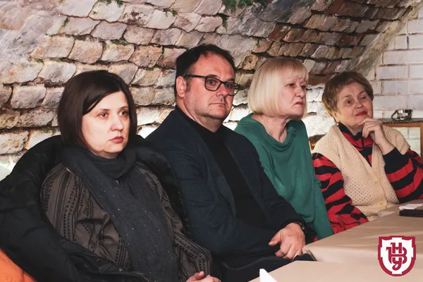 У луцькій кав'ярні презентували десерти, які готувала Леся Українка (фото)