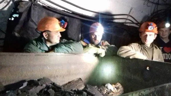 На Волині продовжують страйкувати шахтарі (фото, оновлено)