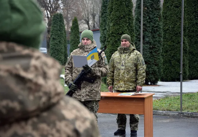 Прикордонники-новобранці склали присягу у Луцьку (фото)