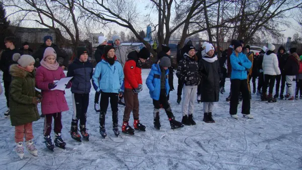 В Шацьку відбулися змагання на ковзанах (фото)