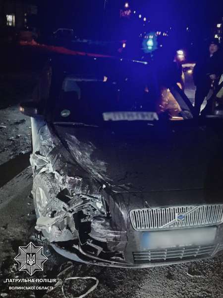 У Луцьку п'яний водій вчинив дві ДТП за вечір (фото)