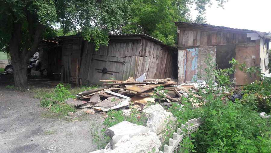 Які тимчасові споруди невдовзі демонтують у Луцьку  (фото) 