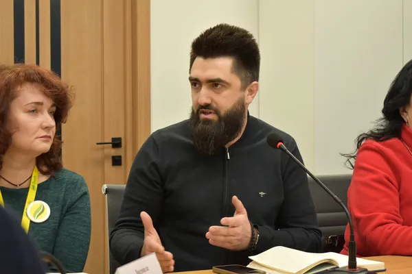 Назар Романюк