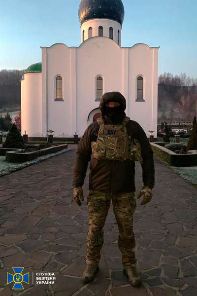 СБУ проводить обшуки в монастирі Мукачівської єпархії УПЦ «МП» (фото, відео)