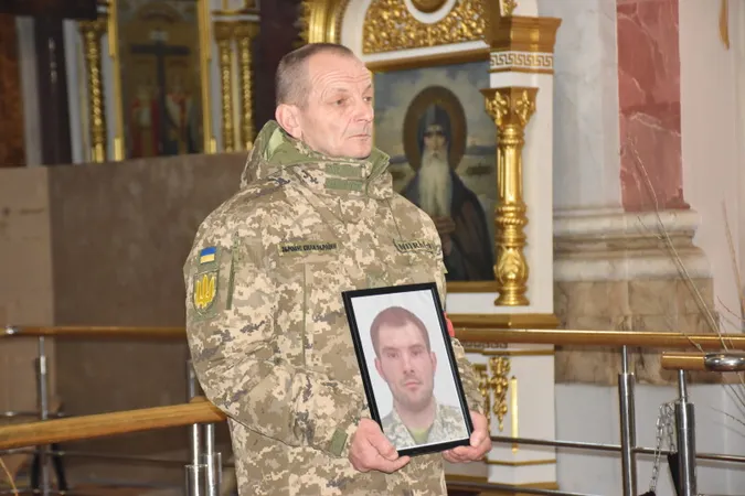 У Луцьку попрощалися з Героєм Андрієм Головченком