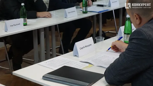 У Луцьку вперше за один стіл посадили ТЦК, адвокатів та силовиків: про що говорили
