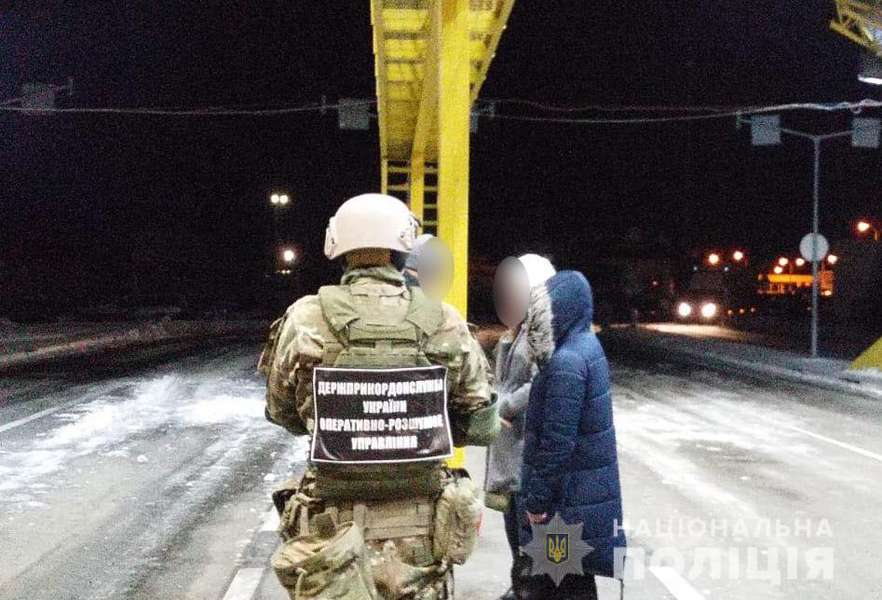 У «Ягодині» затримали сутенерів, які відправляли українок до Німеччини (фото)