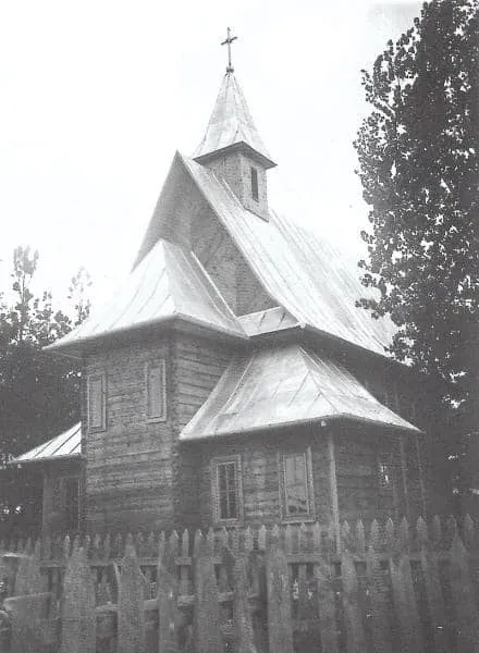 Дерев'яний костел в Шацьку. Побудований у 1935-1936 роках. Спалений у 1943.
