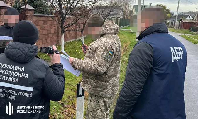На Волині викрили прикордонників, які допомогли втекти з країни сотні ухилянтів