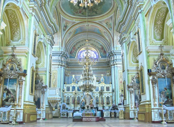 У Луцькому соборі молитимуться за немічних