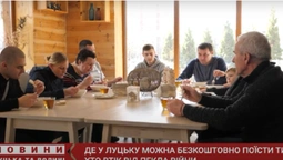 «Раді кожному!»: де переселенцям безкоштовно поїсти у Луцьку (відео)