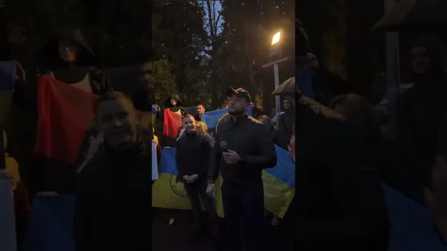 «Ганьба!»: у Луцьку освистали міського голову Ігоря Поліщука (відео)