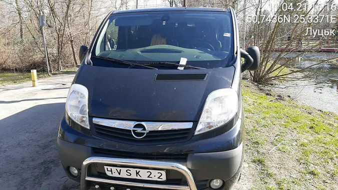 Усіх автохамів у луцькому парку притягнули до адмінвідповідальності (фото)