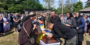 На Волині попрощалися із 55-річним Героєм Василем Кавасом (фото)