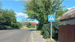 На Клима Савура в Луцьку з'явились нові дорожні знаки (фото)